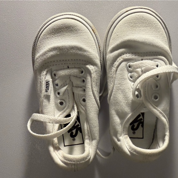 Vans Kids Classic White Sneakers - Picture 4 of 8